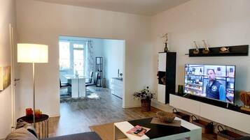 Smart TV, books