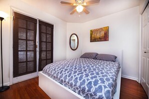 1 habitación, escritorio, tabla de planchar con plancha y wifi gratis 