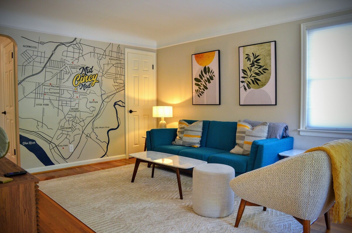 Newly Renovated in Hyde Park—Total Walkability & Elevated Comfort!