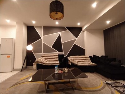 Black Pearl Luxury Apartments