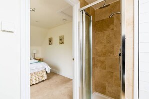 Bathtub