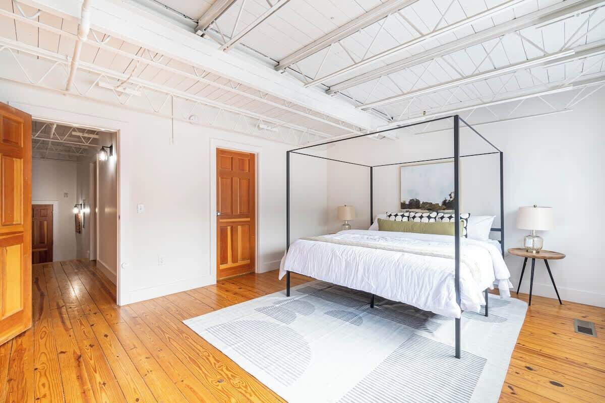 2 chambres, fer et planche à repasser, Wi-Fi gratuit, draps fournis