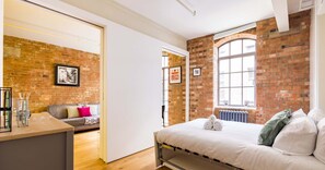 2 bedrooms, desk, iron/ironing board, travel crib - Central Soho Lofts with Lift,  AirCon & Concierge (Greater London)
