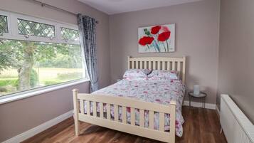 2 slaapkamers, individueel gedecoreerd, individueel gemeubileerd