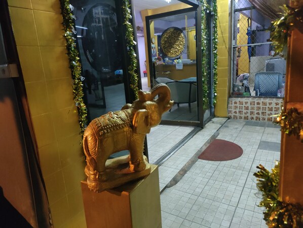 Front of property - Thai smile serviced Appartments (Pattaya)