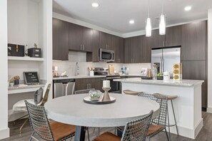 Private kitchen - North Dallas Apartment, by Keller Hotel's (Dallas)