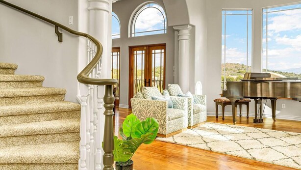 Unclassified image, 1 of 46, button - Charming 5-bed Villa in Fountain Hills With Pool! (Fountain Hills)