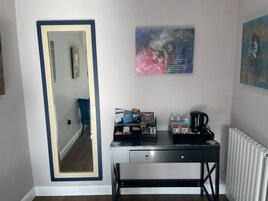 Studio | Living area