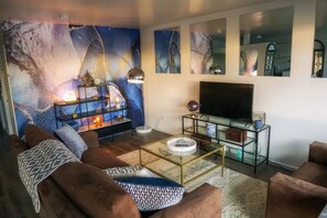 Smart TV, books