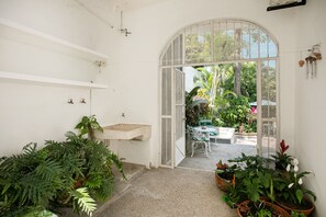 Department A: 1 bedroom king size bed | Terrace/patio - Casitas Miramar Puerto Vallarta Malecón (Puerto Vallarta)