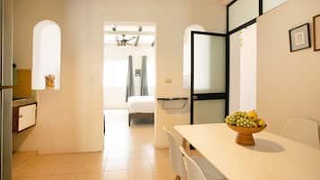 Loft B: 1 bedroom king size bed | 1 bedroom, iron/ironing board, free WiFi, bed sheets