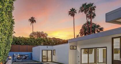 You Deserve a 28 Day or Longer Stay This BEAUTIFUL 3 Bedroom Luxury Home Awaits