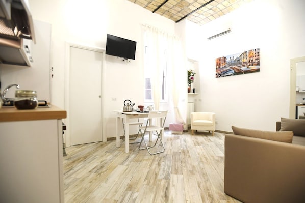 Living area - IL MATTONCINO 2 - HOME AND MORE (Roma)