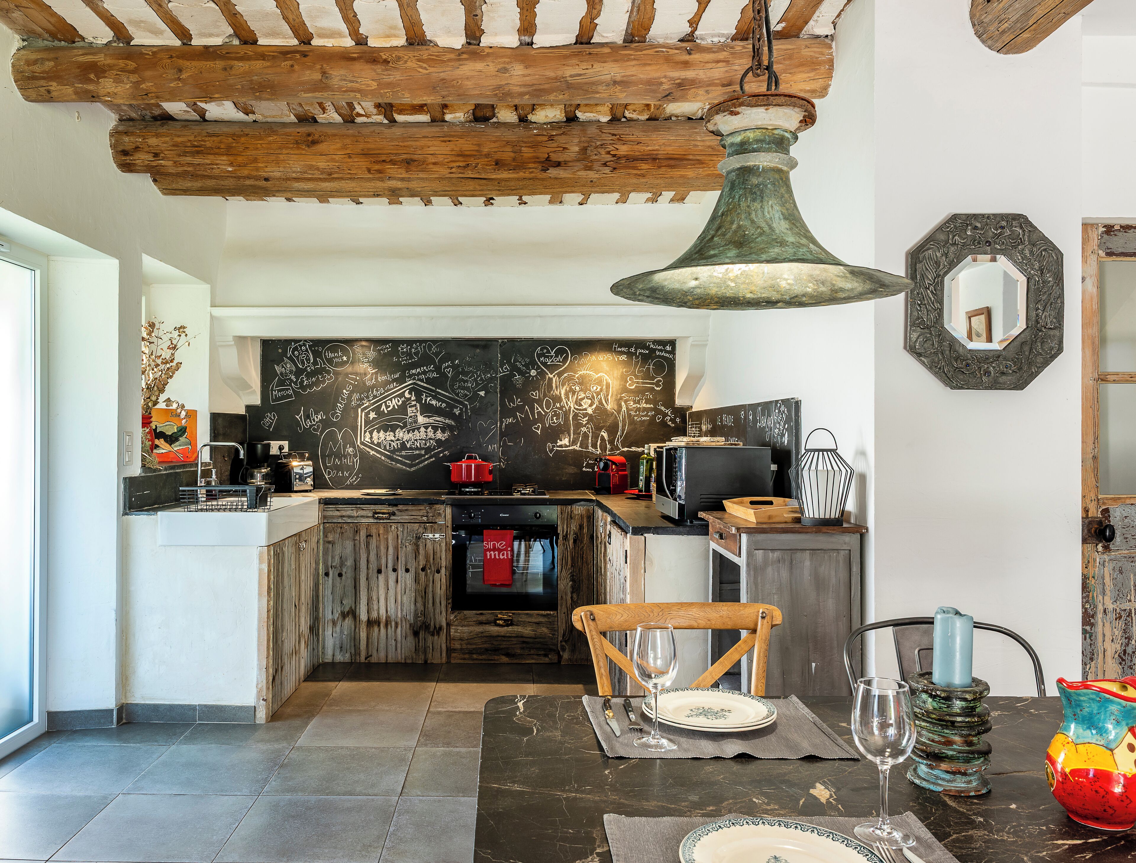 传统公寓 | 私人厨房 | 意式浓缩咖啡机、电热水壶