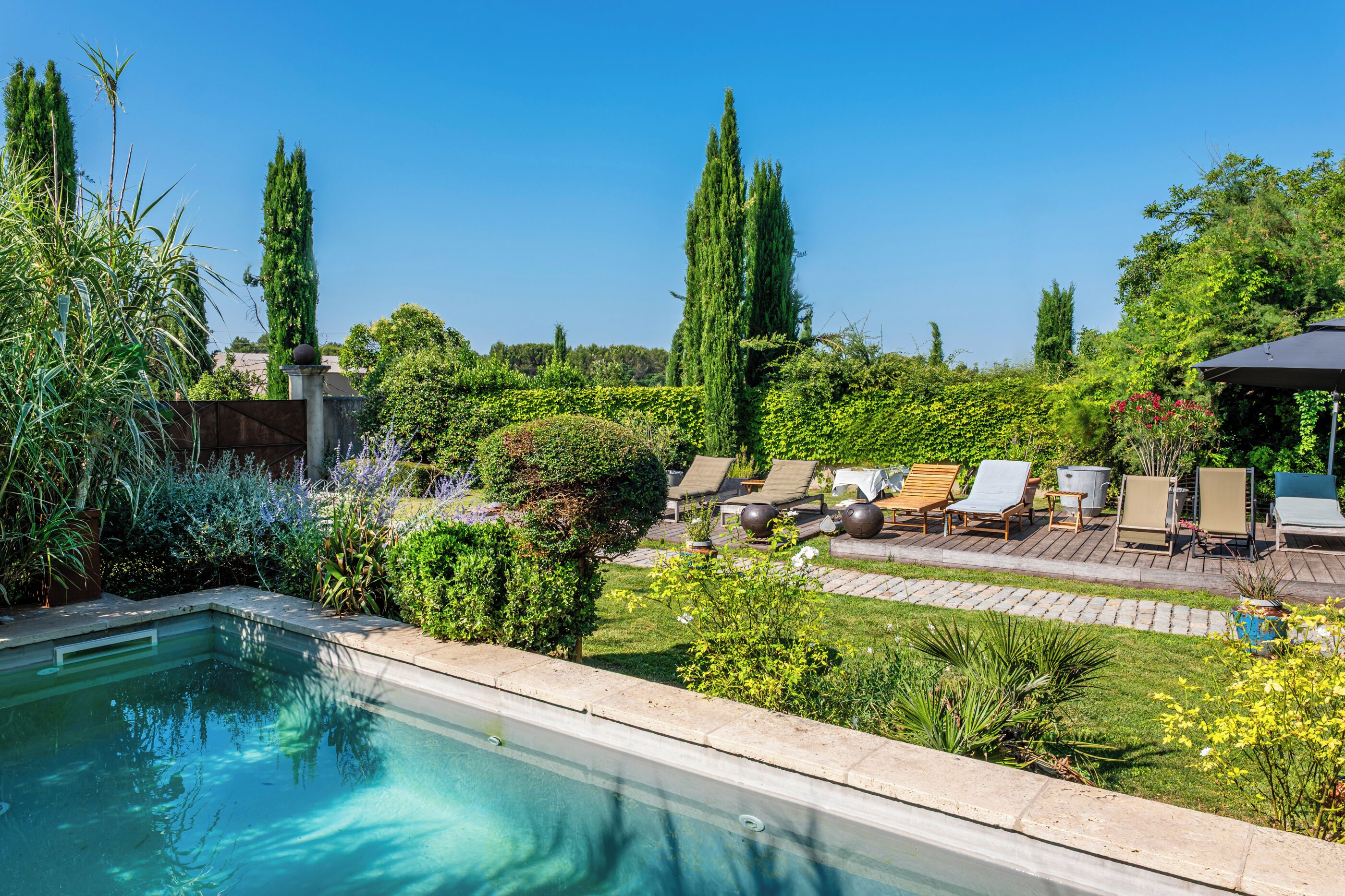 Seasonal outdoor pool