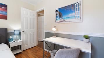 3 chambres, bureau, fer et planche Ă  repasser, Wi-Fi gratuit
