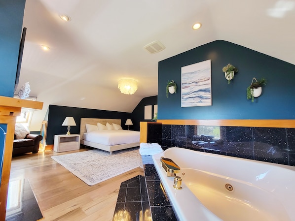 Superior Suite. | Pillowtop-Betten, Bügeleisen/Bügelbrett, kostenloses WLAN, Bettwäsche