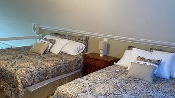 3 Schlafzimmer, Bügeleisen/Bügelbrett, kostenloses WLAN, Bettwäsche