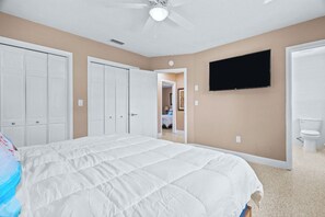 4 Schlafzimmer, Bügeleisen/Bügelbrett, kostenloses WLAN, Bettwäsche