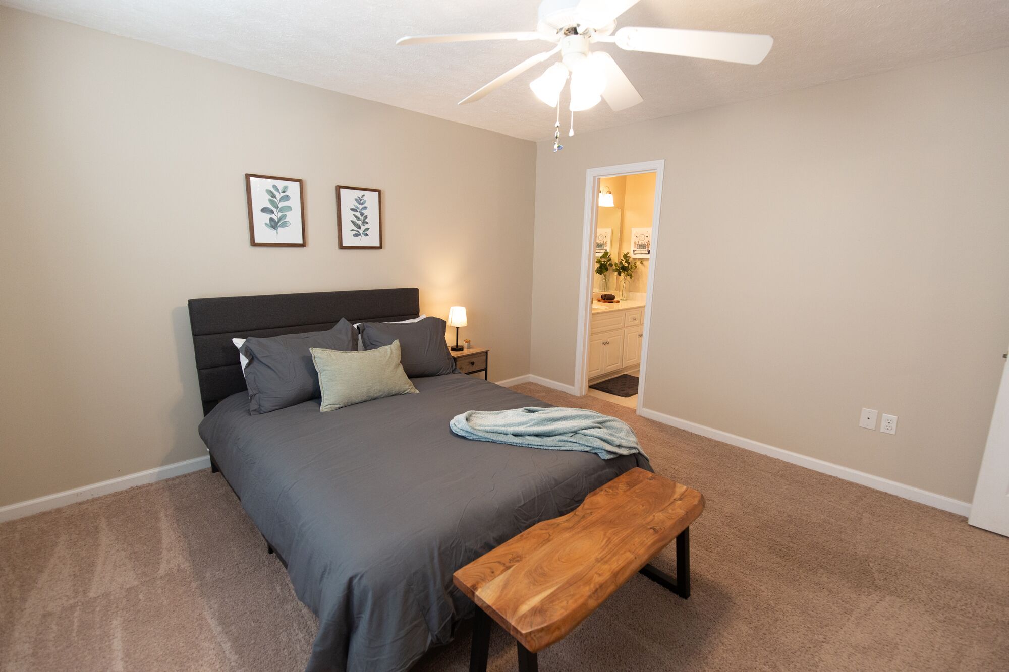 2 bedrooms, iron/ironing board, travel crib, free WiFi