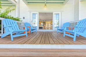Terrace/patio - Sunset House at Indigo Reef ~ Open Water Views, 31' Slip! (Marathon)