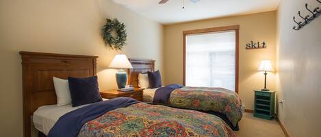 3 bedrooms, WiFi, bed sheets