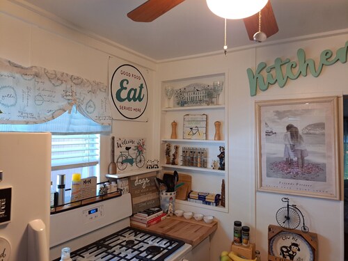 Cottage in New England