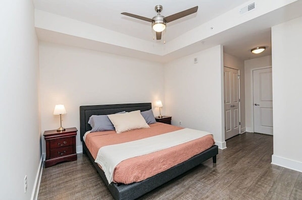 2 bedrooms, WiFi, bed sheets