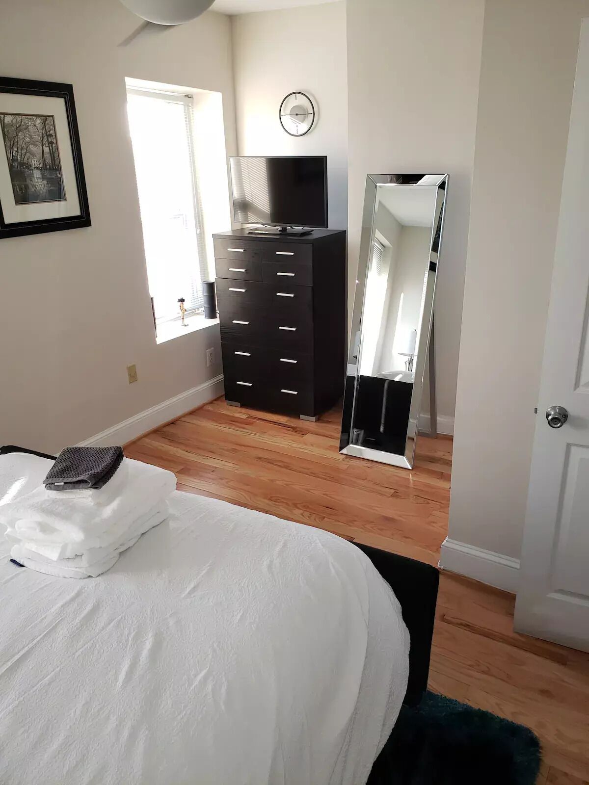 3rd bedroom .