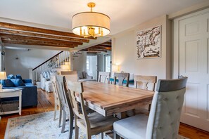 Dining - Kennebunk's Charming Beach Home (Kennebunk)