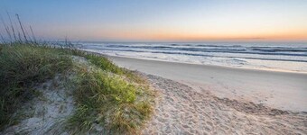 *Auberge Chic* | Verdure | Perfect beach getaway!