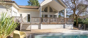 Charmante Villa Avec Piscine au Golf de Biscarrosse