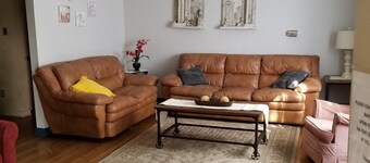 Charming house in quiet SW Reno neighborhood