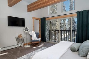 4 habitaciones, escritorio, cuna de viaje y wifi gratis