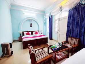 Free WiFi - Hotel Madhuvan (Kandaghat)