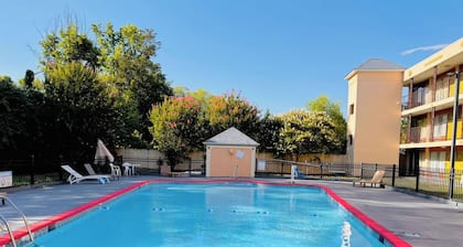 Ashland Studio Inn By OYO Richmond North near Kings Dominion
