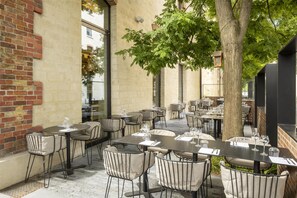 Exterior - Hilton Garden Inn Paris La Villette (Paris)
