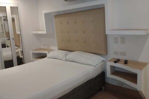 2 bedrooms, WiFi, wheelchair access - BEACHFRONT VACATION (Cartagena de Indias)