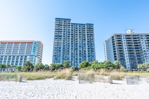 Exterior - NEW Upscale 1BR Direct Oceanfront w/ Amazing Views (Myrtle Beach)