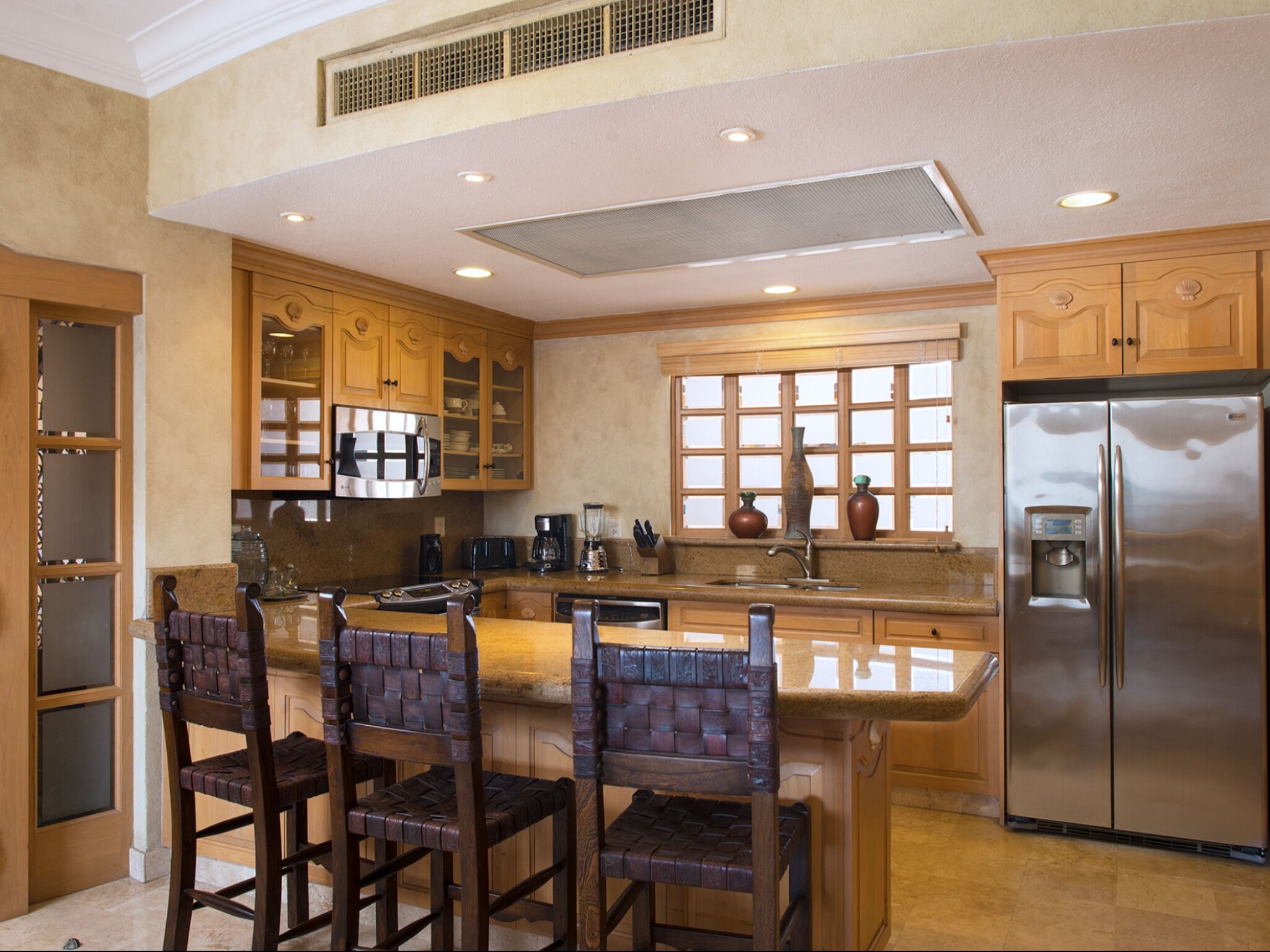 Located On The Pristine Medano Beach - Cabo San Lucas