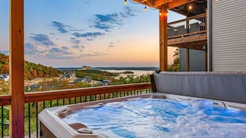 Baignoire à remous extérieure