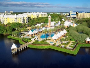 Exterior - Orlando | Couples Park Getaway | Pool & Lazy River (Orlando)