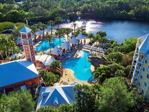 A heated pool - SeaWorld® Orlando, a Hilton Grand Vacations Club - 2 Bedroom - 2BR (Orlando)
