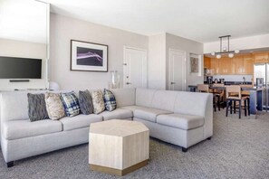 Unclassified image, 2 of 39, button