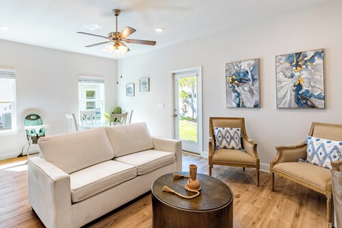 Santa Rosa Hideaway by Avantstay Pet Friendly 6 Mins to Beach!