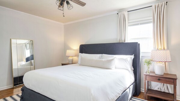 House (4 Bedrooms) | Interior