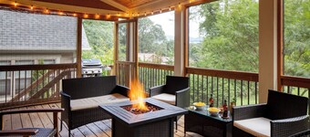 Covered Deck + Firepit Black Mountain Retreat Sweetgum by Avantstay