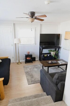 Living area - Hygge House near Trendy Sugarhouse Area (Millcreek)