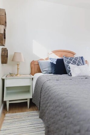 2 bedrooms - Hygge House near Trendy Sugarhouse Area (Millcreek)