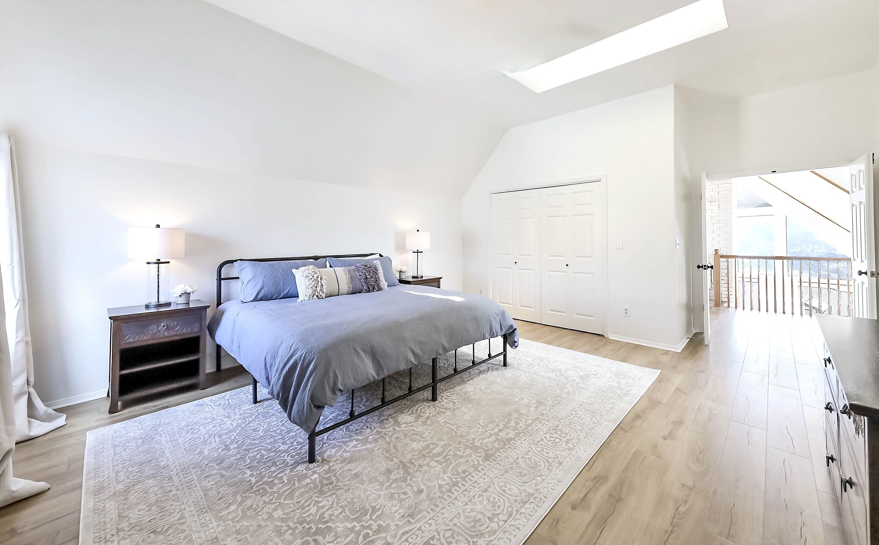 3 Schlafzimmer, Reisekinderbett, kostenloses WLAN, Bettwäsche